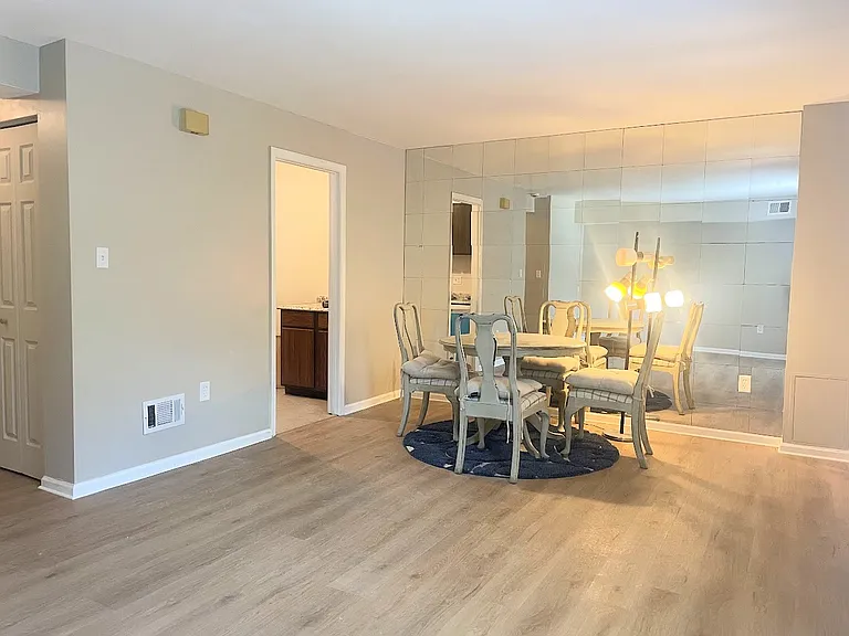 10257 Arizona Cir #78 — Photo 3