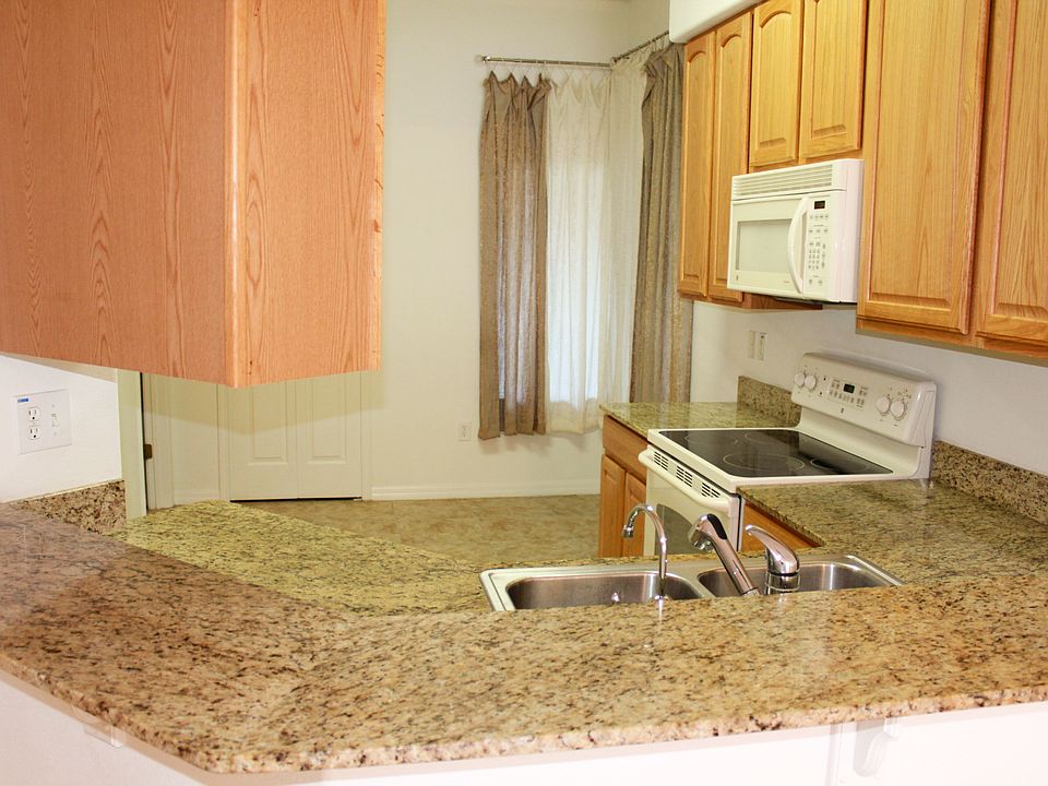 1st image of 12130 Luftburrow Ln
