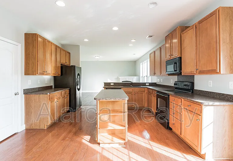 13843 Porter Creek Rd — Photo 4