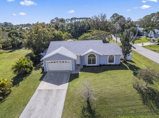1662 SW Aledo Ln, Port Saint Lucie, FL 34953