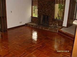 2nd image of 660 Mockingbird Ln