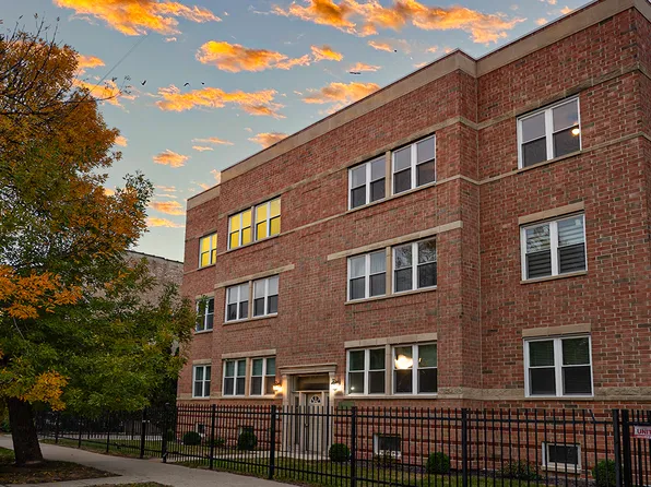 4507 S Lake Park Ave APT 3S, Chicago, IL 60653
