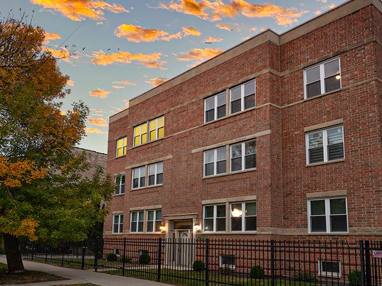 4507 S Lake Park Ave APT 3S, Chicago, IL 60653