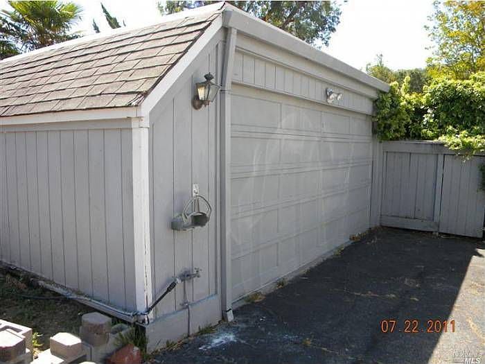 2nd image of 728 Santana Rd