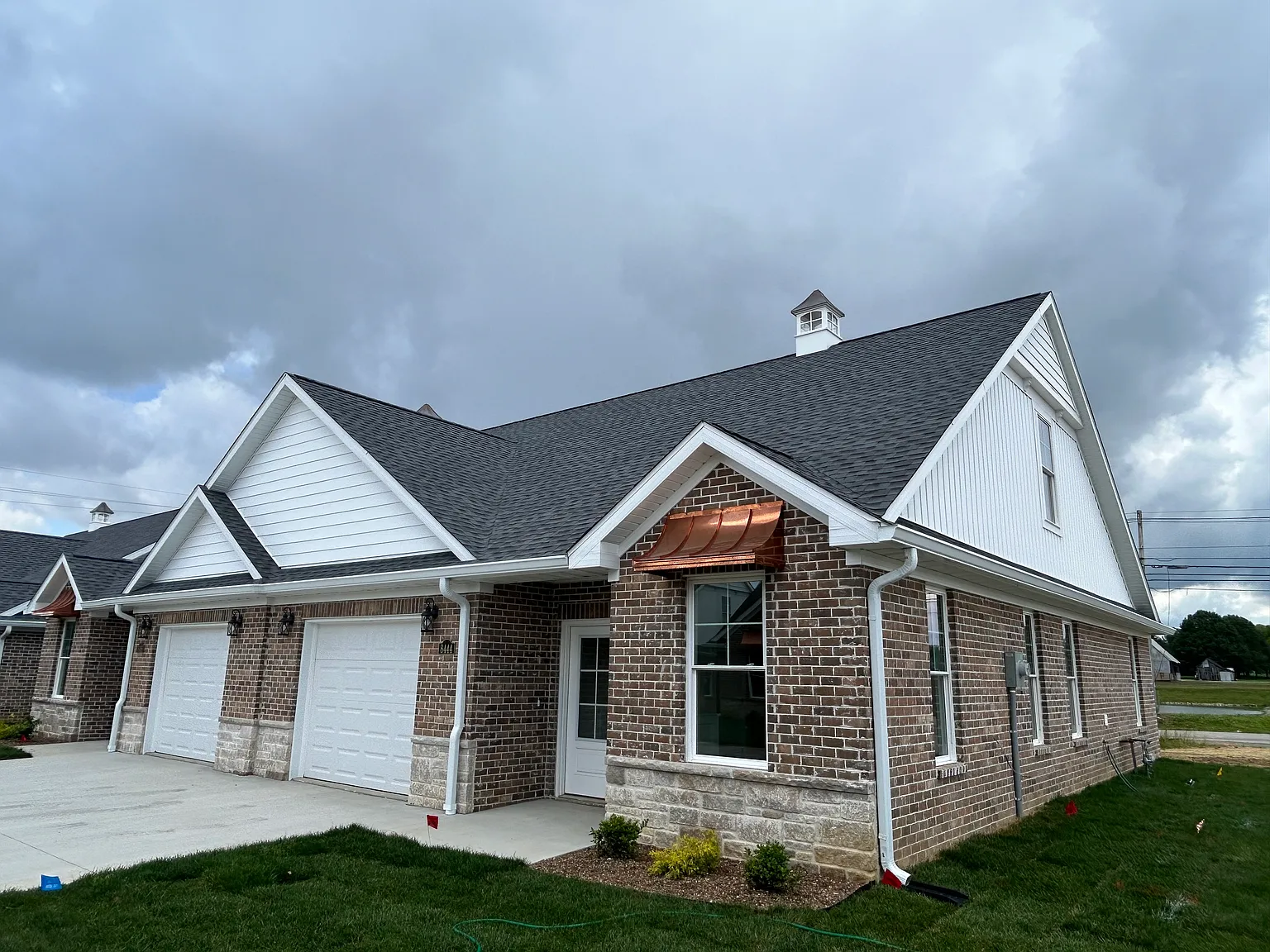 3 bed, 1660 sqft, $2,299 — Photo 2