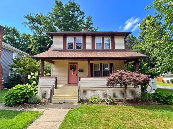 610 Spring St, Grove City, PA 16127