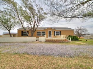 12499 Country Home Dr, Guthrie, OK 73044