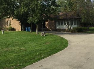 3799 Johnson Rd, Barberton, OH 44203