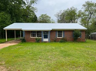 36 Sentell Ave, Luverne, AL 36049