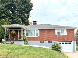 203 Bartley Ave, Butler, PA 16001
