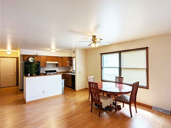 3rd image of 5708 S Nantucket Dr