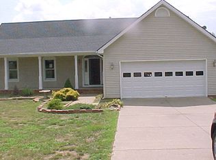 455 N Livingston St, Hanson, KY 42413