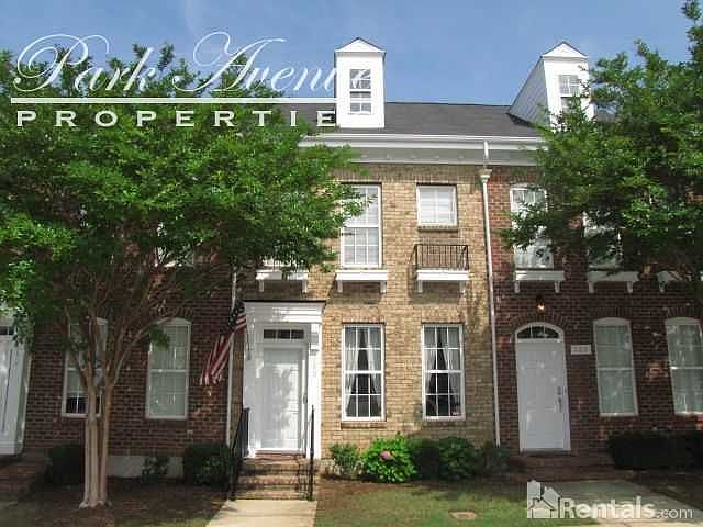 1st image of 190 Welton Way