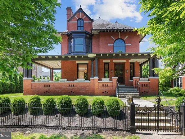 910 Marietta Ave, Lancaster, PA 17603