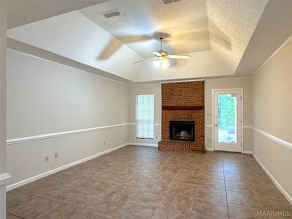 2nd image of 1056 Countryside Ln