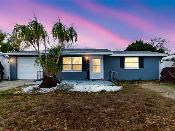 9731 Rainbow Ln, Port Richey, FL 34668