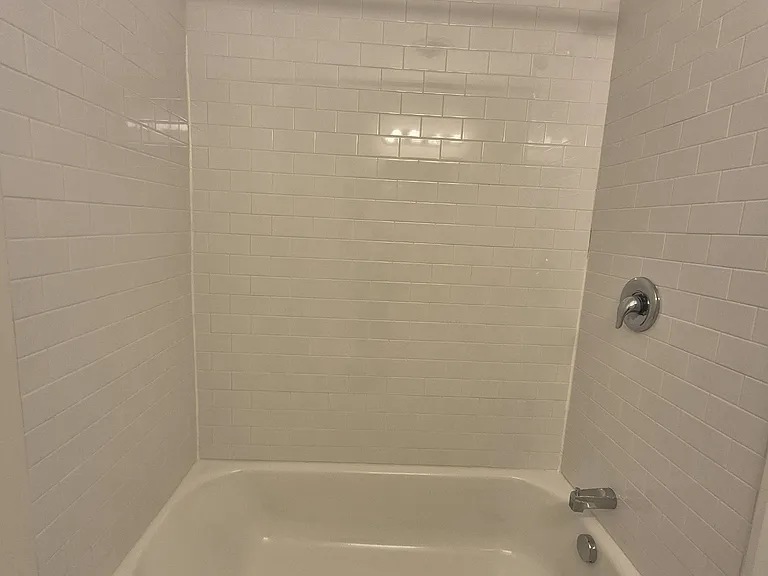 Shadyside Apartments — Photo 78