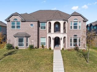 463 Wintergreen Dr, Waxahachie, TX 75165