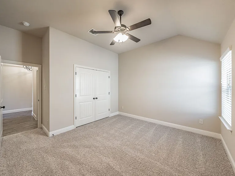 1625 Town Creek Cir — Photo 30