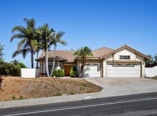 5210 Alamosa Park Dr, Oceanside, CA 92057