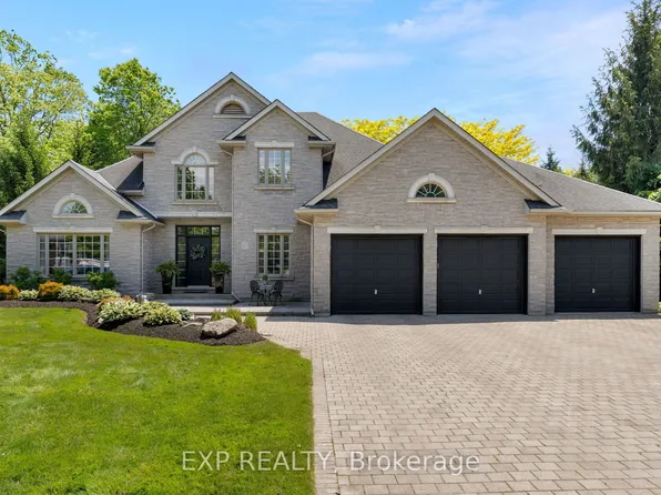 82 Kunda Park Blvd, Pelham, ON L0S 1E7