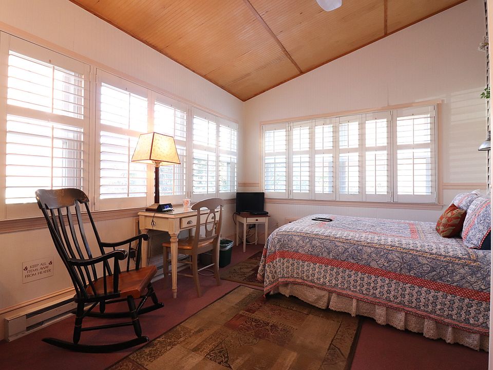 1st image of 83 Longwood Ave Room 1