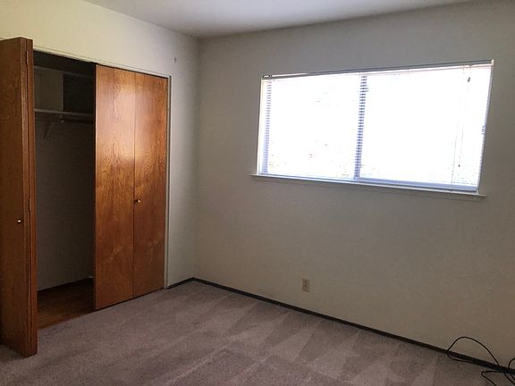 5th image of 343 Penn Way