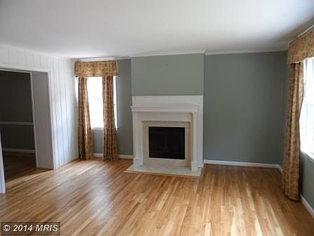 4th image of 107 Nelson St
