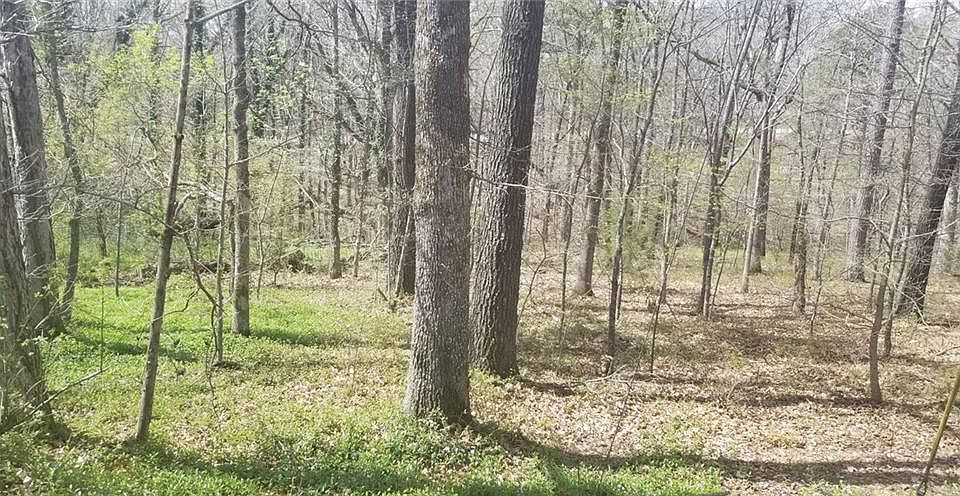 2nd image of 3 Kemble Cir