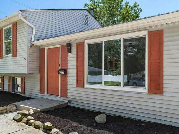 5th image of 5017 Silverton Dr