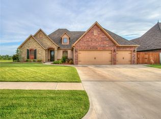 821 Windsor Pl, El Reno, OK 73036