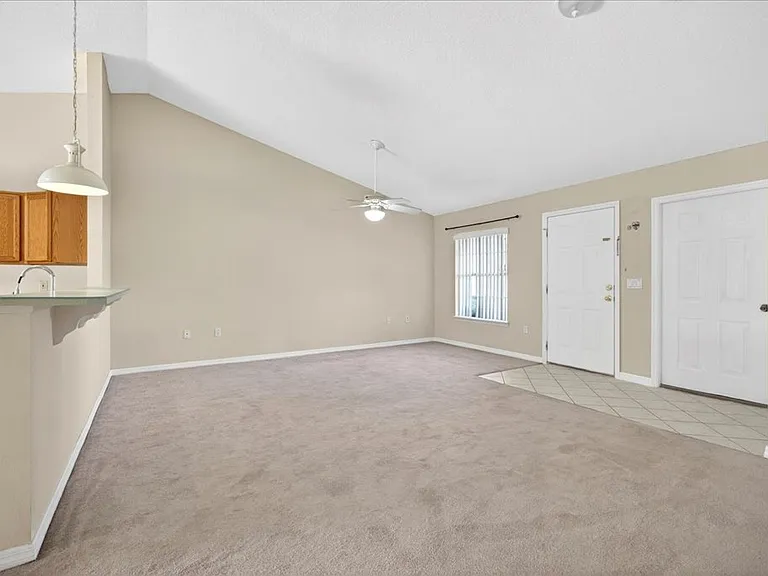 25 Rainstone Ln #A — Photo 9