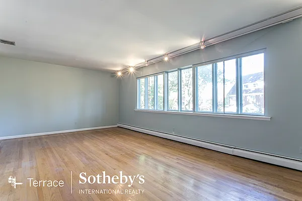 Rented by Terrace Sotheby's International Realty | media 1