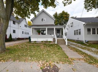 1323 E Saginaw St, Lansing, MI 48906