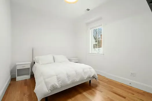 68 Chestnut St #E — Photo 14