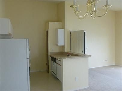 4th image of 535 Caribou Dr APT D
