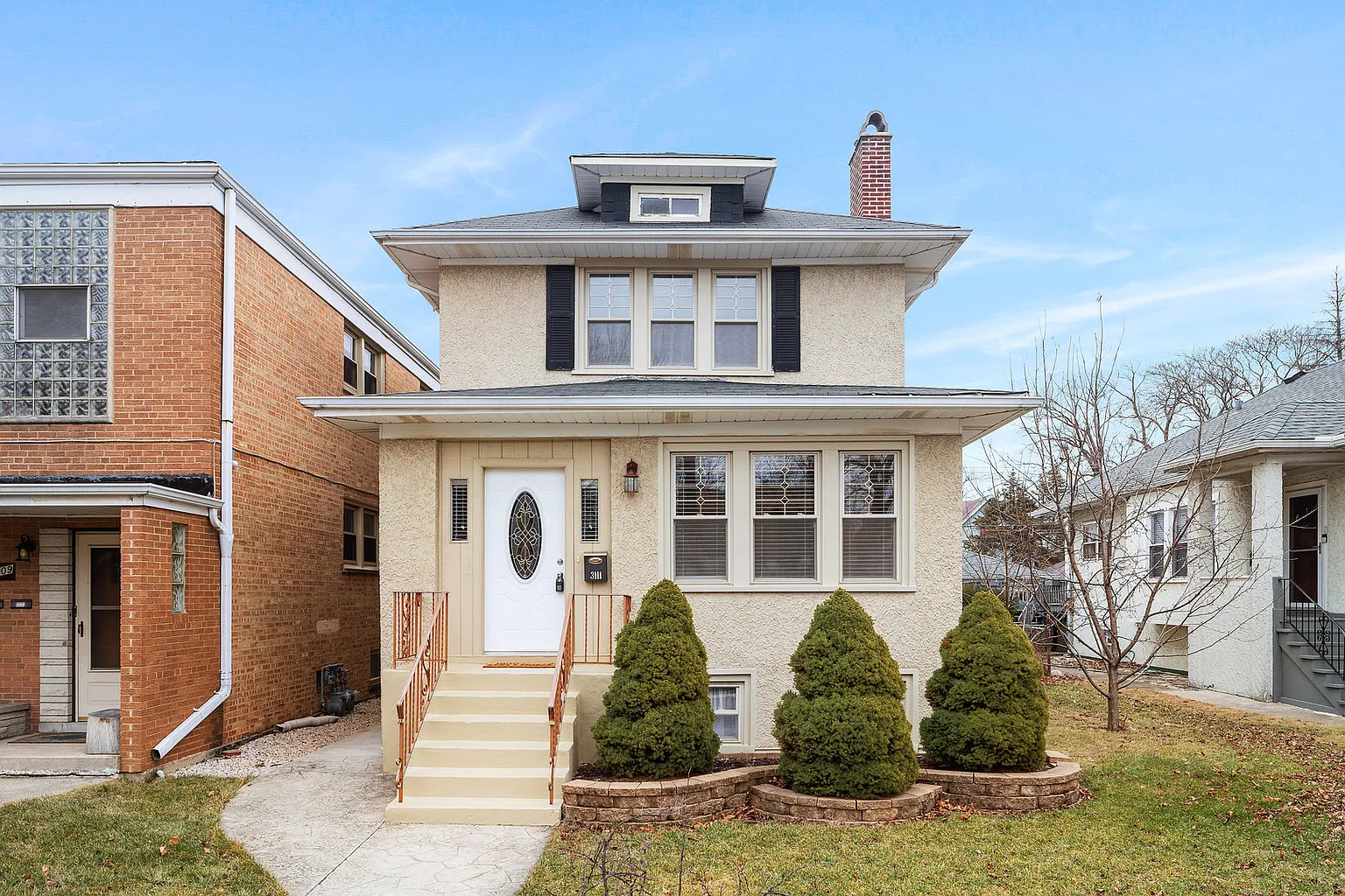 3111 Wesley Ave photo 1
