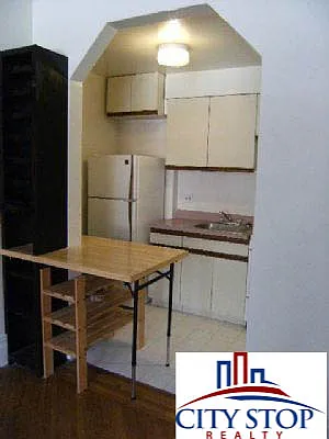 Rented by City Stop Realty | media 16