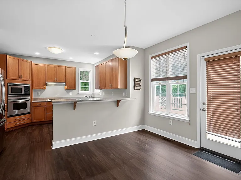 15152 Robbers Roost Ct — Photo 2