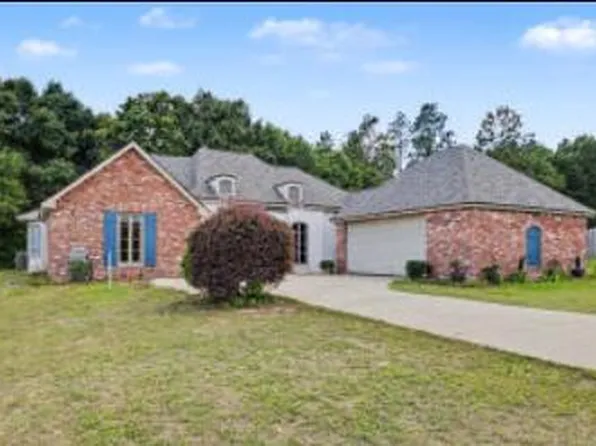 3280 Chappelwood Dr, Crestview, FL 32539