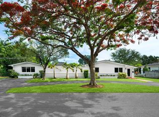 7575 SW 134th St, Pinecrest, FL 33156