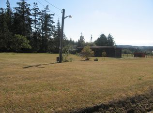 312 E Fakkema Rd, Oak Harbor, WA 98277