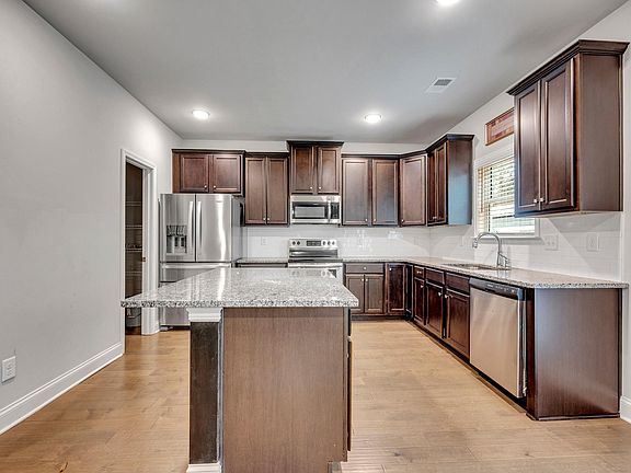 2nd image of 3760 Whispering Oak Dr