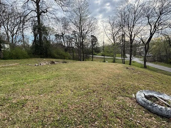 1 McKinzie St, Doniphan, MO 63935