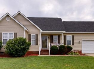 102 Huntsman Pl, Goldsboro, NC 27534