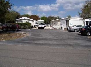 6813 53rd Ave E, Bradenton, FL 34203
