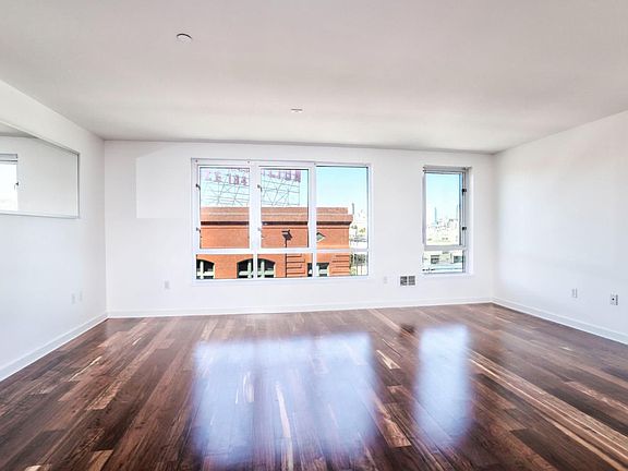 5th image of 888 7th St #Ll-19