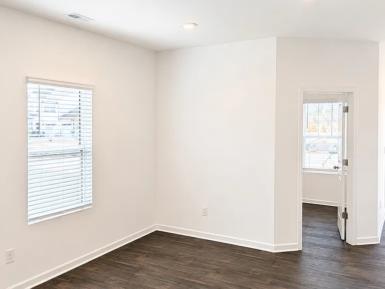 429 Gentle Bend Cv — Photo 3