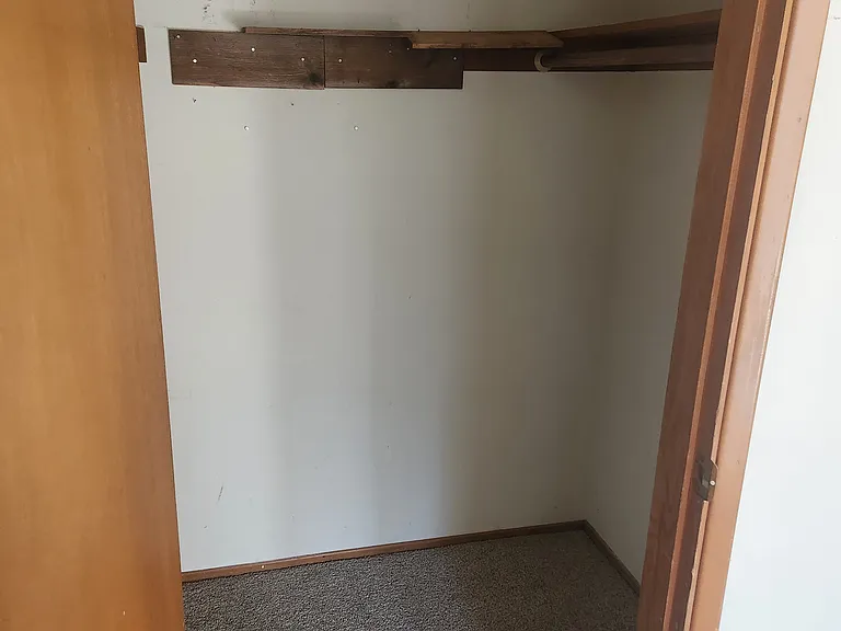 550 SE 60th Ave #206 — Photo 8