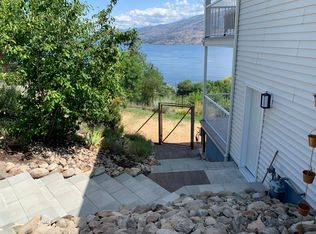 5906 Somerset Ave, Peachland, BC V0H1X4